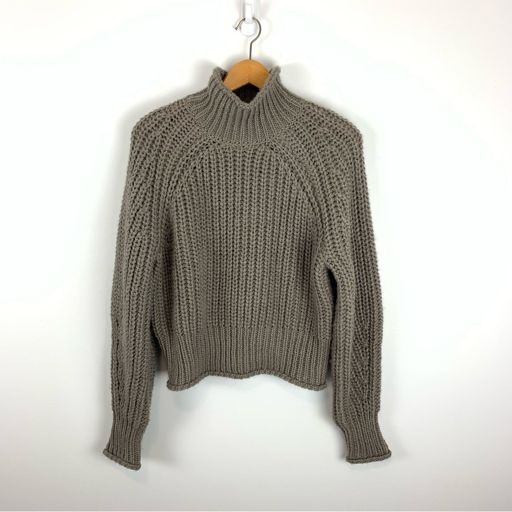 H&M Chunky Knit Wool Blend Boxy Sweater Size XS